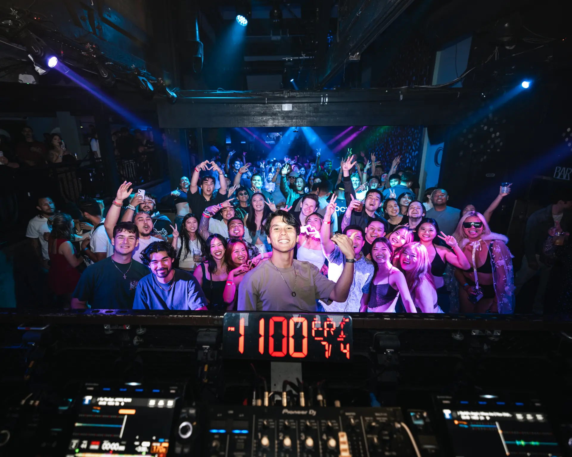 MYNN performing live